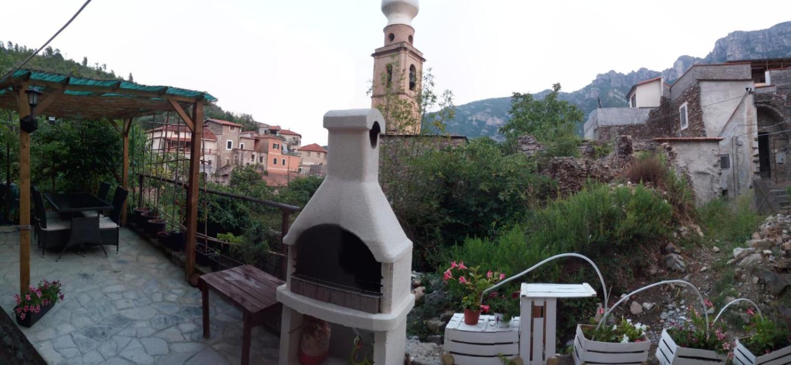 B&B 8A Castelbianco Colletta Екстериор снимка