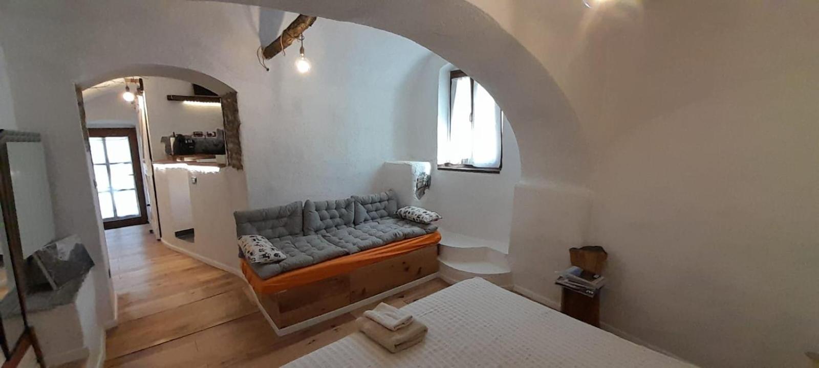 B&B 8A Castelbianco Colletta Екстериор снимка