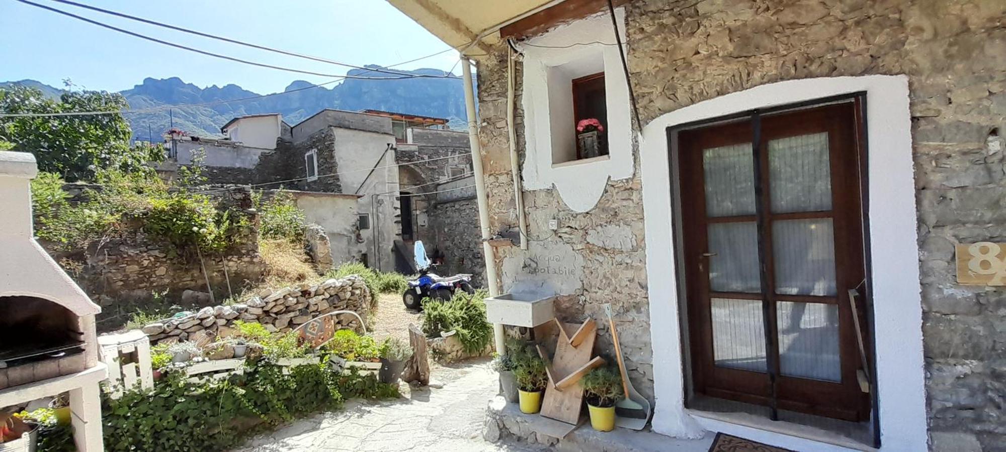 B&B 8A Castelbianco Colletta Екстериор снимка
